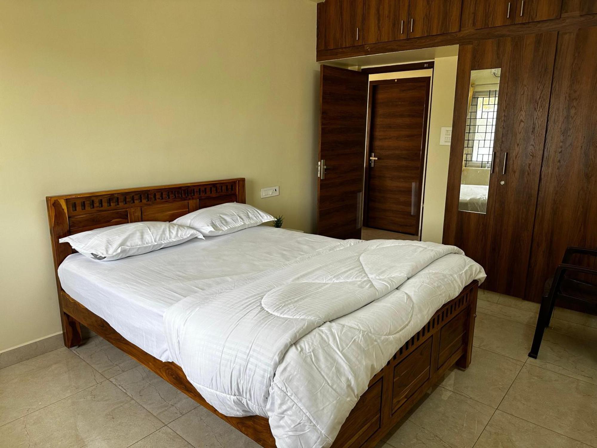 Girivalam Vista Residency Appartement Tiruvannāmalai Buitenkant foto